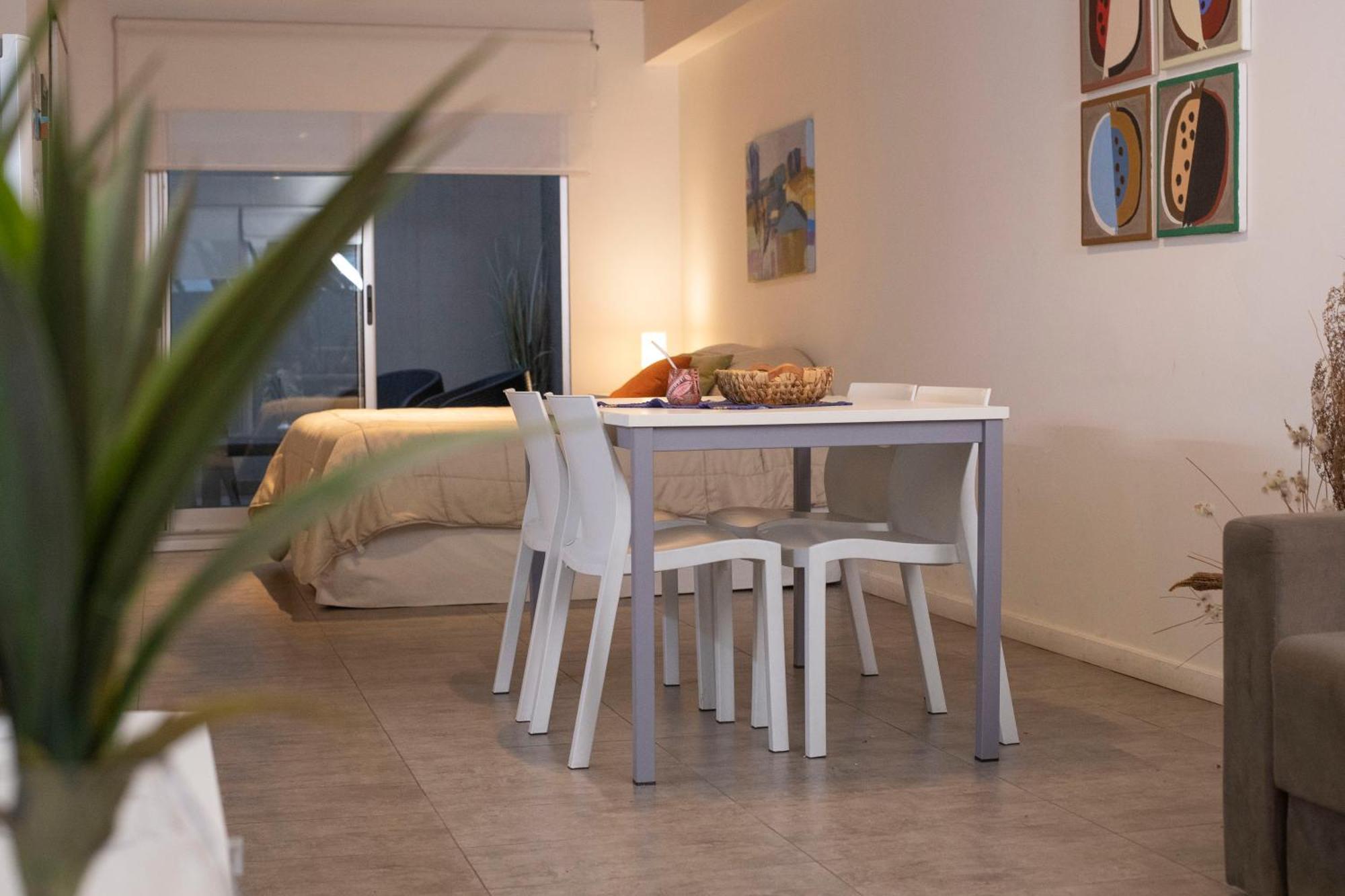 Hermoso Estudio Monoambiente En Crespo * Buenos Aires